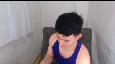 lian_eathan online show from February 9, 5:39 pm