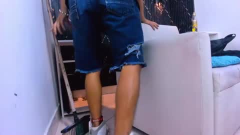 Lian Jacob online show from June 13, 3:04 am