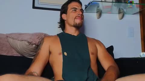 Lian Oconner online show from March 11, 2:40 am