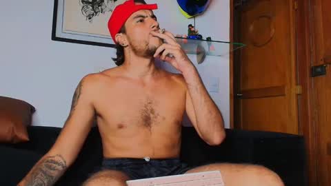 Lian Oconner online show from February 25, 2:01 am