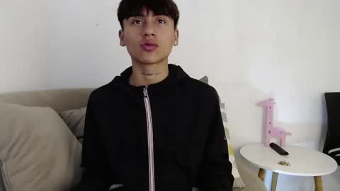 SAMUEL SAMY online show from November 13, 8:46 pm