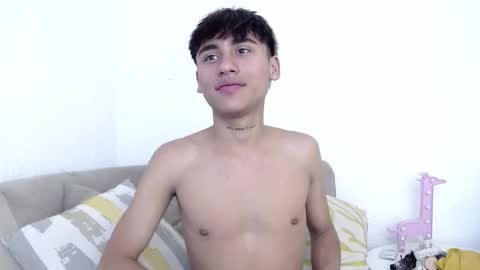 SAMUEL SAMY online show from November 8, 8:01 pm