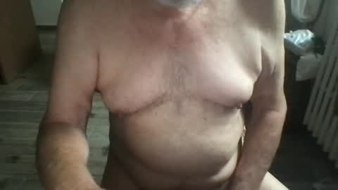 Snapshot of libido11 chatting on October 15, 8:22 am Libido11 online show from October 15, 8:22 am