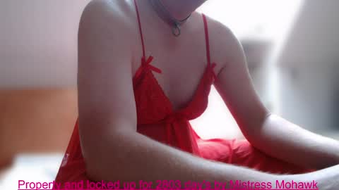 Llittleone22 online show from April 19, 6:35 am