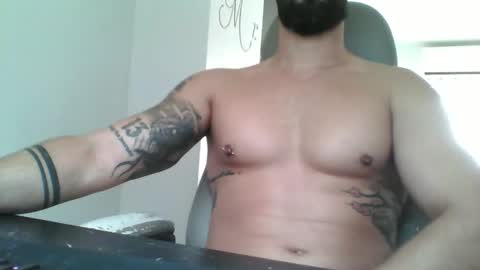 lickmetwice7 online show from September 25, 10:58 am