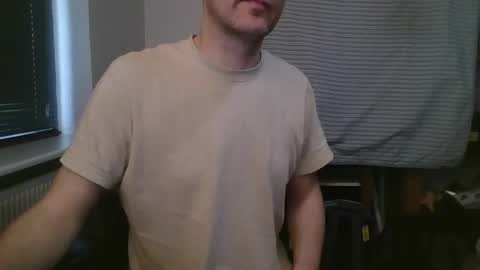 Leisuresuit online show from March 5, 8:21 am