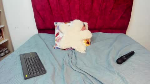 lisght and missa online show from March 24, 6:56 pm