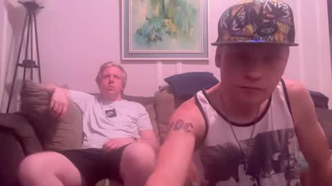 lighteye12489275 online show from October 4, 9:36 am