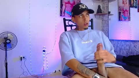 Daniel online show from October 22, 2:21 pm