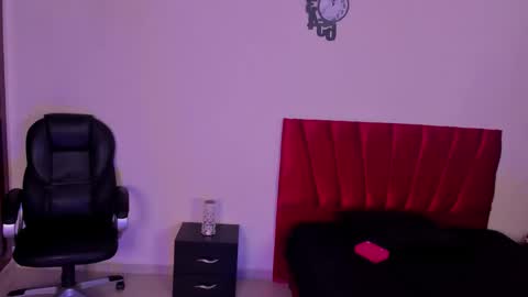 liiam_jesus online show from November 30, 1:40 am