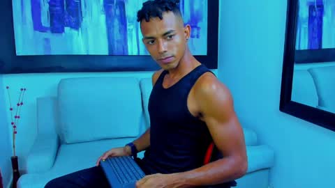 Lil KIng online show from March 30, 7:04 pm