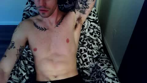 LilSnacc online show from May 14, 12:08 am