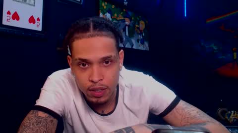 Snapshot of lilray99 chatting on February 17, 7:36 am ONLYFANS online show from February 17, 7:36 am