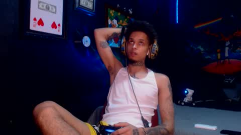 Snapshot of lilray99 chatting on March 10, 11:16 pm ONLYFANS online show from March 10, 11:16 pm