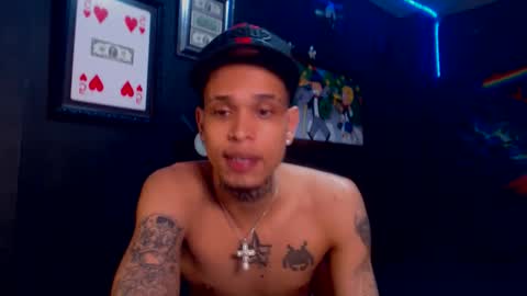 Snapshot of lilray99 chatting on February 4, 1:34 am ONLYFANS online show from February 4, 1:34 am
