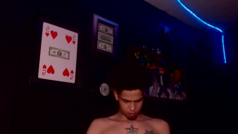 Snapshot of lilray99 chatting on February 25, 6:20 pm ONLYFANS online show from February 25, 6:20 pm