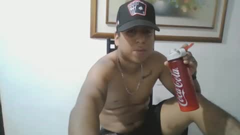 lilshade20 online show from February 9, 3:32 am