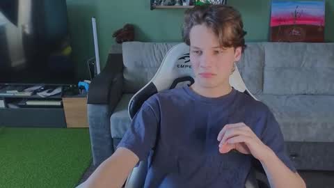 lilteddyboy online show from March 11, 10:22 am