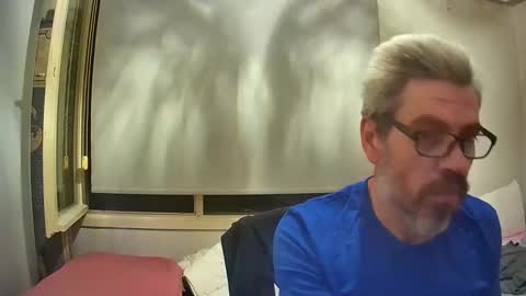Snapshot of lily_lovelyman_ chatting on September 17, 3:18 am lily lovelyman online show from September 17, 3:18 am