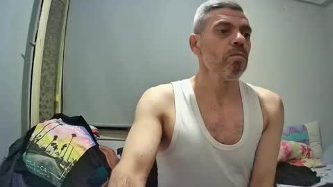 Snapshot of lily_lovelyman_ chatting on December 11, 7:54 pm lily lovelyman online show from December 11, 7:54 pm