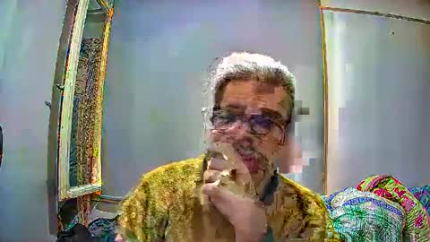 Snapshot of lily_lovelyman_ chatting on February 20, 8:39 am lily lovelyman online show from February 20, 8:39 am