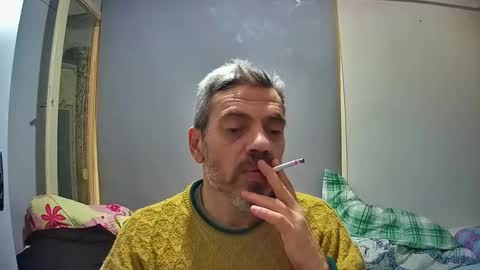 Snapshot of lily_lovelyman_ chatting on January 1, 10:21 am lily lovelyman online show from January 1, 10:21 am