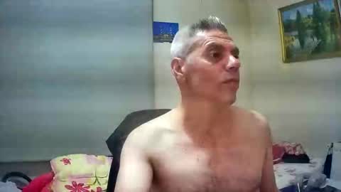 lilylovelyman50 online show from May 5, 7:47 pm