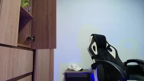 Lior Vante online show from February 28, 11:26 pm