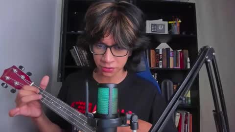 Literateboy online show from January 10, 2:06 am