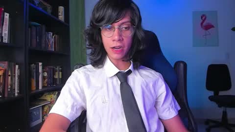 Snapshot of literateboy chatting on September 10, 12:53 am Literateboy online show from September 10, 12:53 am