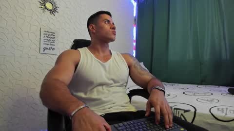 Snapshot of litoxxx_cass chatting on March 12, 11:12 pm litoxxx_cass online show from March 12, 11:12 pm