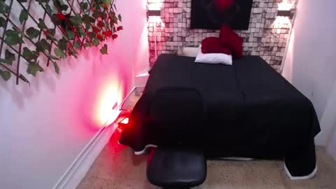 Alan  online show from December 13, 12:20 am
