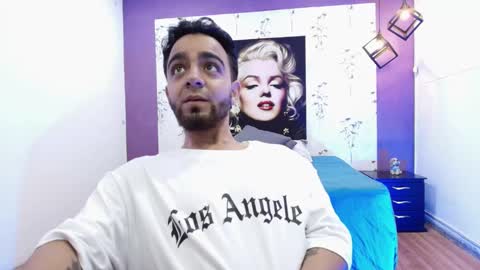 Alan  online show from December 26, 8:11 pm