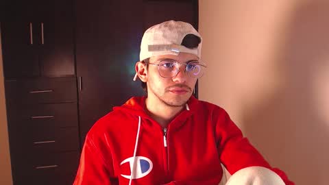 Daniel online show from November 22, 6:13 am