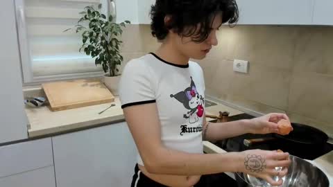 Daniel online show from February 24, 3:02 pm