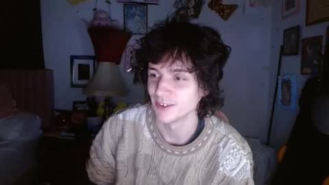 Leaf online show from February 21, 8:15 am