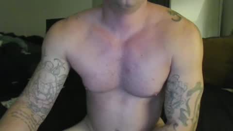 Snapshot of littlebonejones chatting on October 6, 5:45 am Littlebonejones online show from October 6, 5:45 am