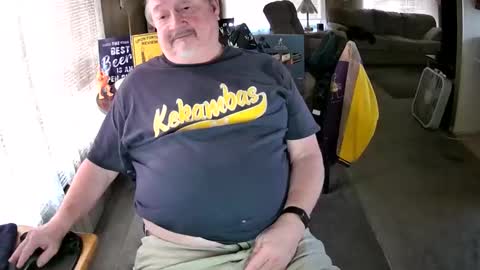 Littled83057 online show from March 18, 7:28 pm