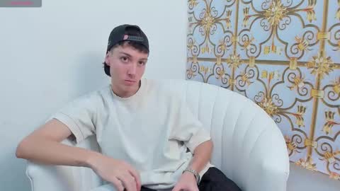 DANNY online show from January 16, 7:05 pm