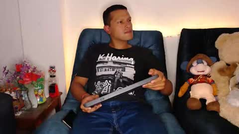 Manu online show from February 15, 2:51 am