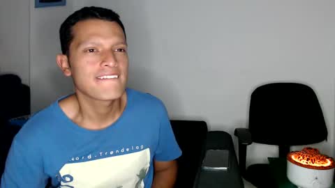 Snapshot of littledicklatin chatting on February 18, 2:59 am Manu online show from February 18, 2:59 am