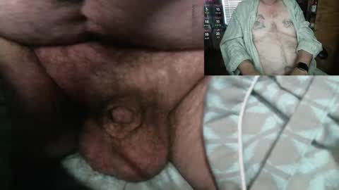 Snapshot of littlepervy chatting on December 25, 5:05 pm littlepervy online show from December 25, 5:05 pm