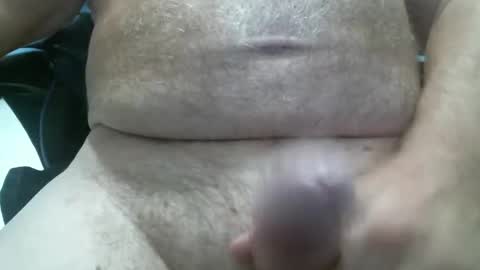 littletom69416498 online show from April 28, 2:27 am