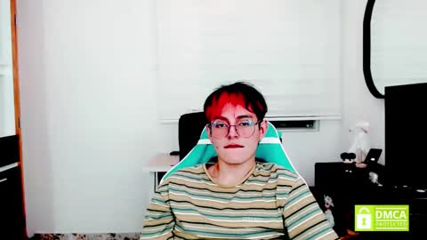 littlezhalem online show from January 9, 5:24 am