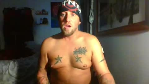 livingpuddle online show from January 19, 11:56 am