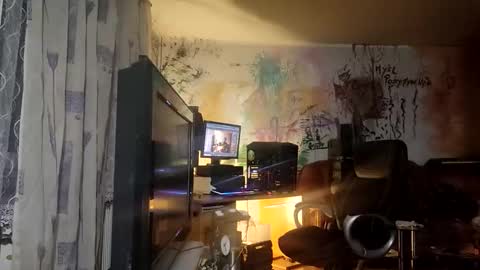 lkonig504475 online show from February 18, 1:26 am