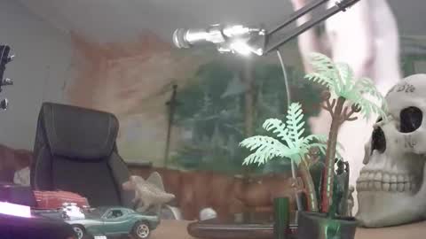 lkonig504475 online show from January 17, 11:39 pm