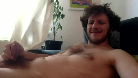 llazer1 online show from June 14, 10:50 am