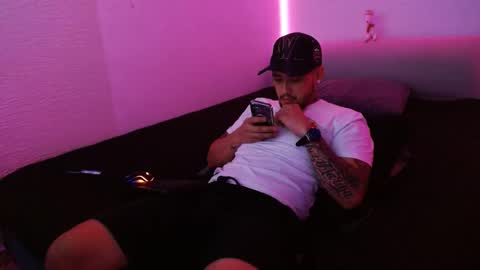 Snapshot of lliamm_2 chatting on January 26, 3:58 pm lliamm 2 online show from January 26, 3:58 pm
