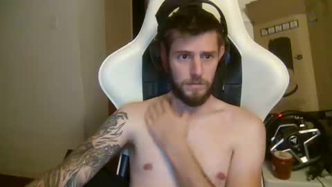 Snapshot of lobotomy54 chatting on October 12, 9:31 pm lobo online show from October 12, 9:31 pm